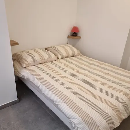 Apartment Bord De Saint-Raphael (Var)